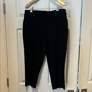 JM Collection Black Ankle Pants